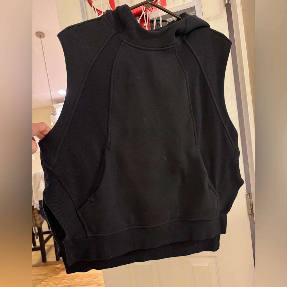 Lululemon Scuba pullover sleeveless hoodie Black xs/s